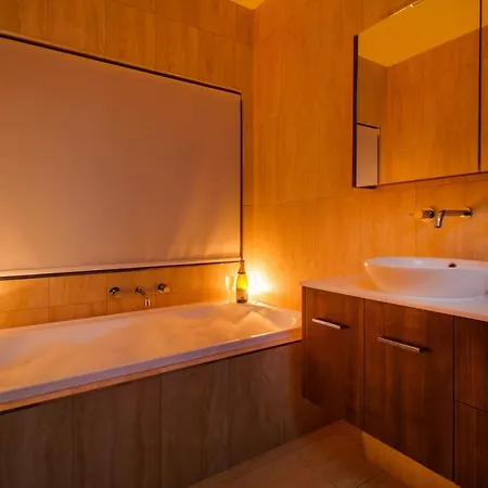 Ana Mandara Luxury Retreat Bed & Breakfast Port Macquarie Exterior photo